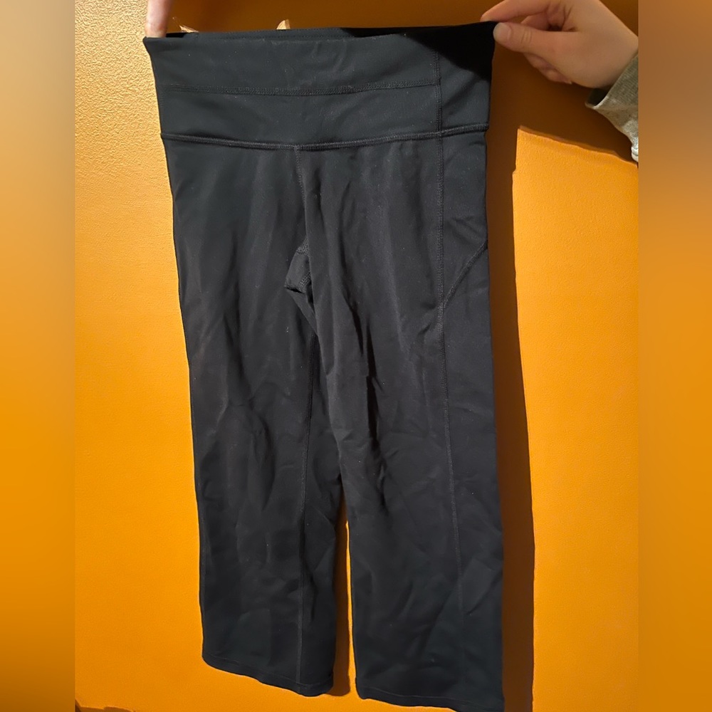Athleta  XXS cropped leggings black